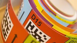 Étiquettes codes-barres et codes 2D sur mesure